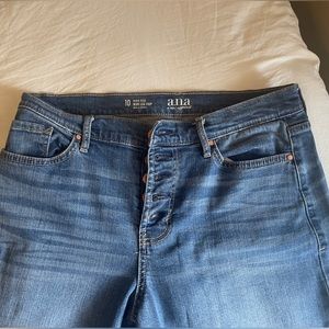 a.n.a. Brand Size 10 women’s wide leg high rise crop jeans